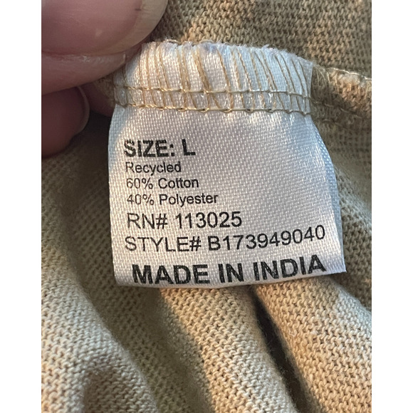 3/$20 Recycled Threads Junior's Sz L Distressed Cropped Tee Desert Dreams County - Picture 8 of 9